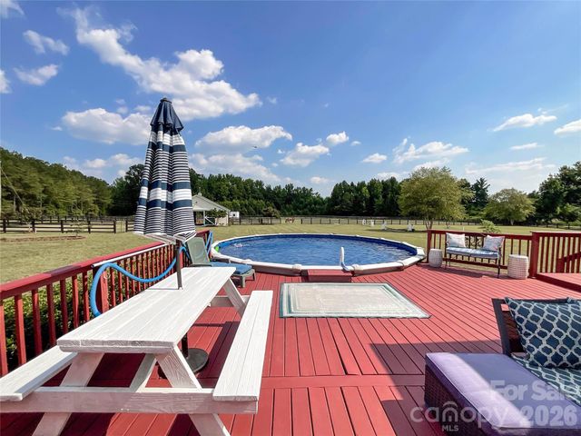 1132 Sandhills VFD Road, Jefferson, SC 29718