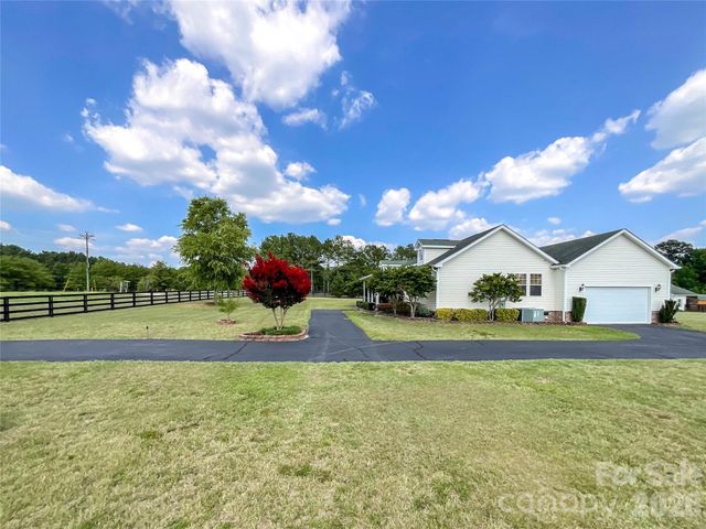 1132 Sandhills VFD Road, Jefferson, SC 29718