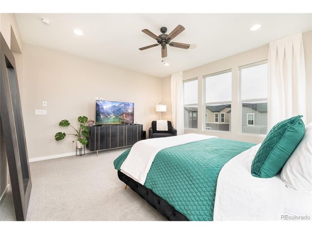 9051 Southurst Ct, Littleton, CO 80129