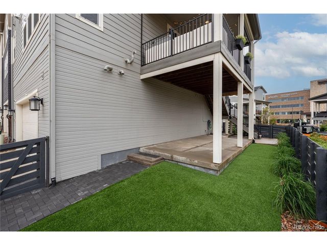 9051 Southurst Ct, Littleton, CO 80129