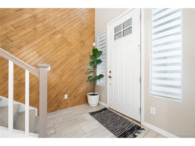 9051 Southurst Ct, Littleton, CO 80129