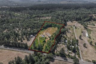 7902 Takilma Road, Cave Junction, OR 97523