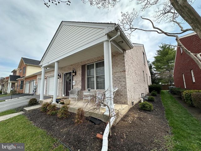 1846 MERIDIAN DR, Hagerstown, MD 21742