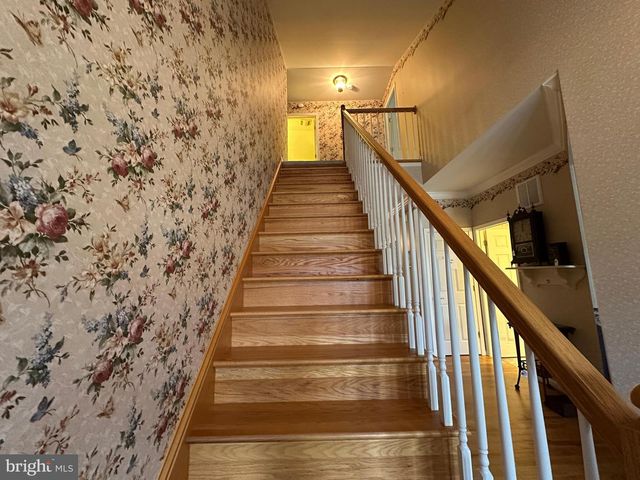 1846 MERIDIAN DR, Hagerstown, MD 21742
