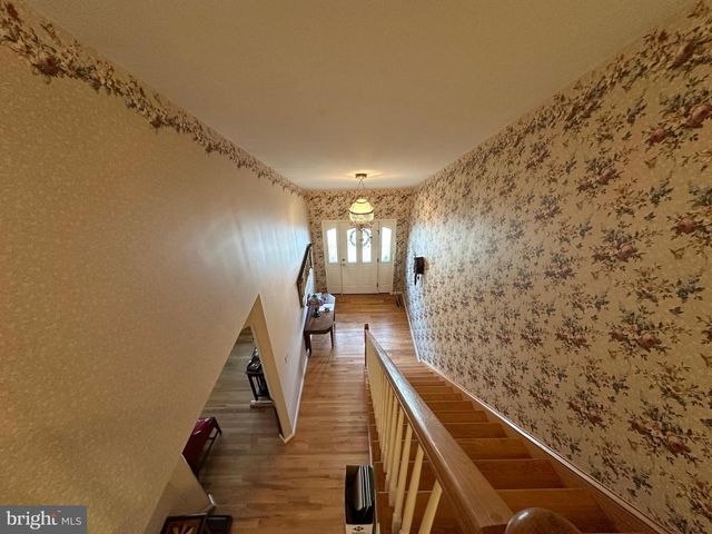 1846 MERIDIAN DR, Hagerstown, MD 21742