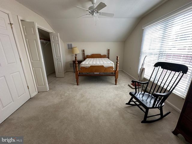 1846 MERIDIAN DR, Hagerstown, MD 21742