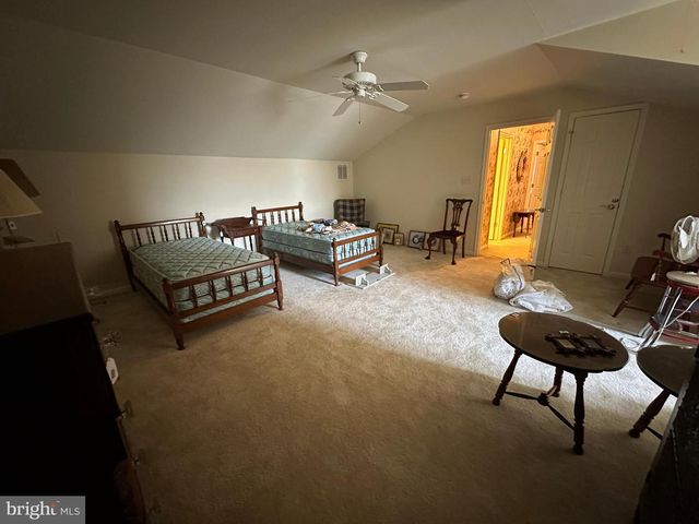 1846 MERIDIAN DR, Hagerstown, MD 21742