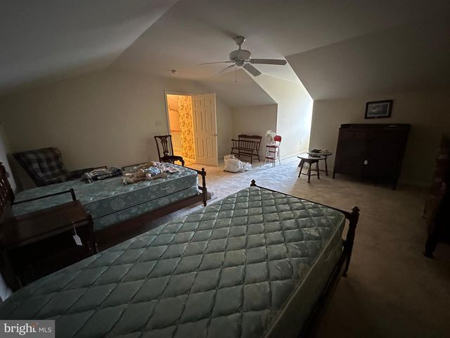 1846 MERIDIAN DR, Hagerstown, MD 21742
