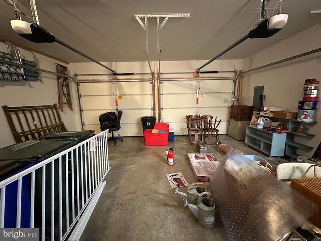 1846 MERIDIAN DR, Hagerstown, MD 21742