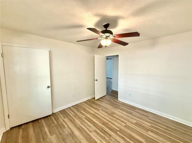 4100 Oak Stone Drive, Douglasville, GA 30135