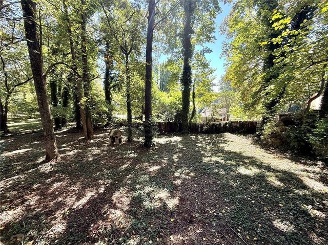 4100 Oak Stone Drive, Douglasville, GA 30135