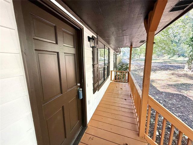 4100 Oak Stone Drive, Douglasville, GA 30135