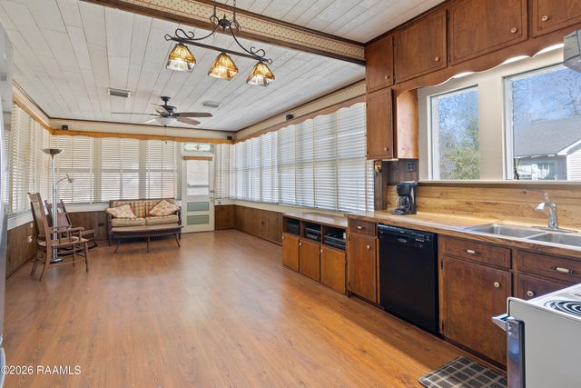 123 Park Avenue, Lafayette, LA 70501