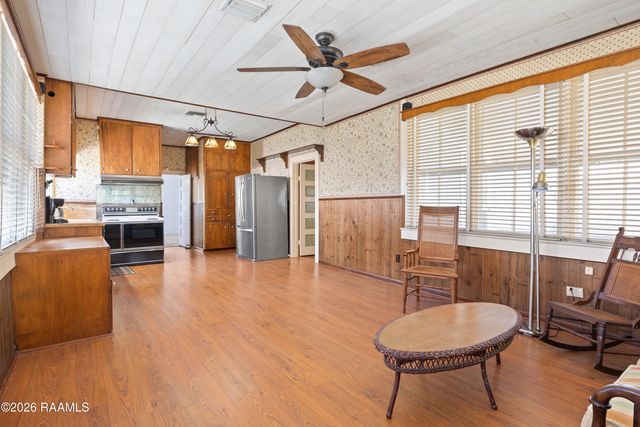 123 Park Avenue, Lafayette, LA 70501