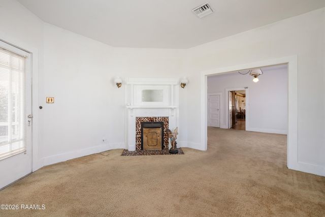 123 Park Avenue, Lafayette, LA 70501