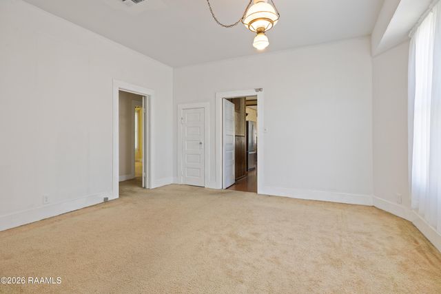 123 Park Avenue, Lafayette, LA 70501