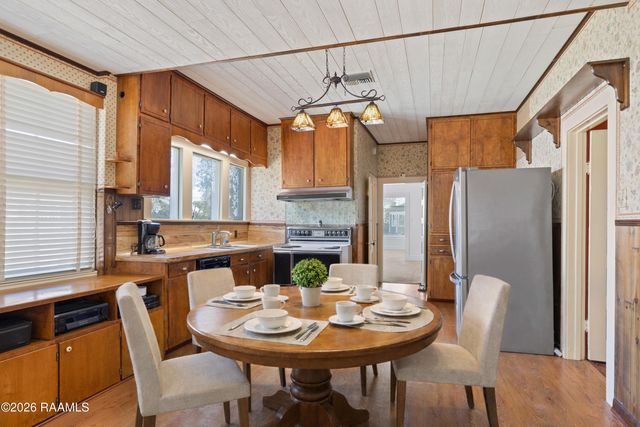 123 Park Avenue, Lafayette, LA 70501