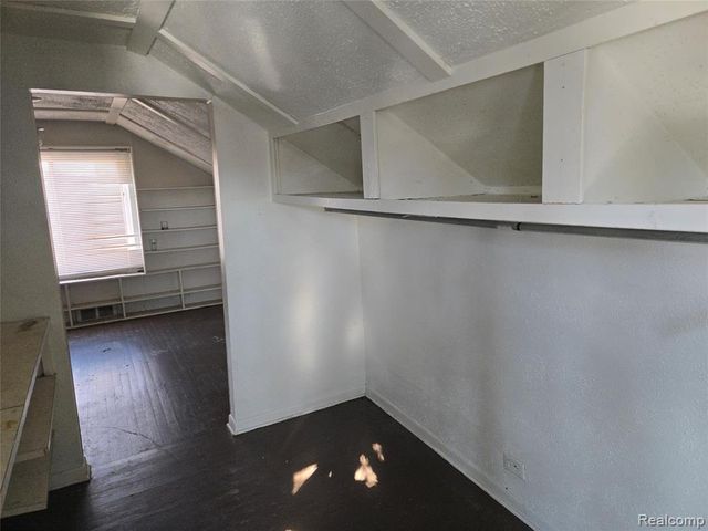 19953 Regent Drive, Detroit, MI 48205