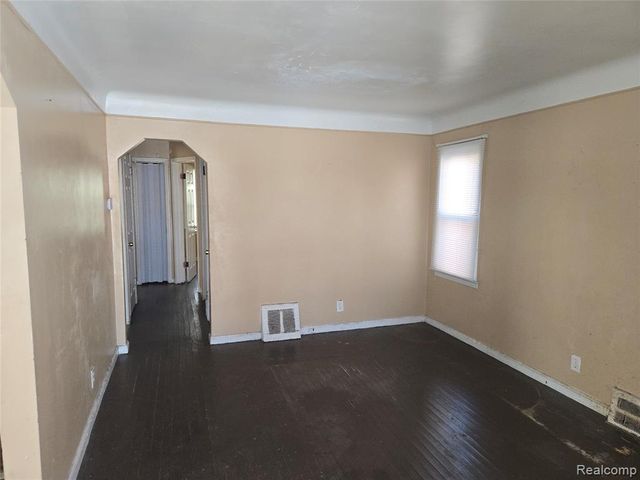 19953 Regent Drive, Detroit, MI 48205