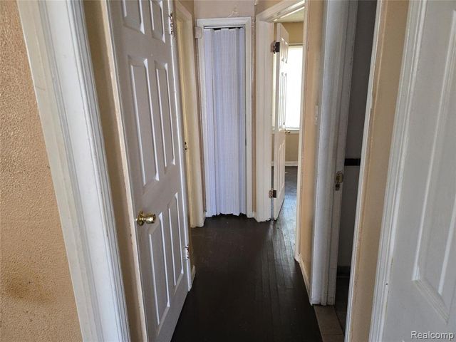 19953 Regent Drive, Detroit, MI 48205