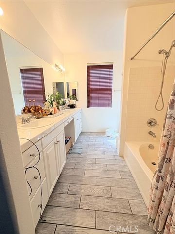 45502 Stanridge Avenue, Lancaster, CA 93535