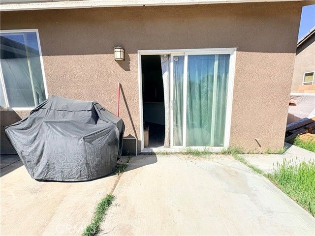 45502 Stanridge Avenue, Lancaster, CA 93535