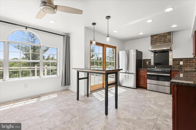 610 MARIANNE LN, Catonsville, MD 21228
