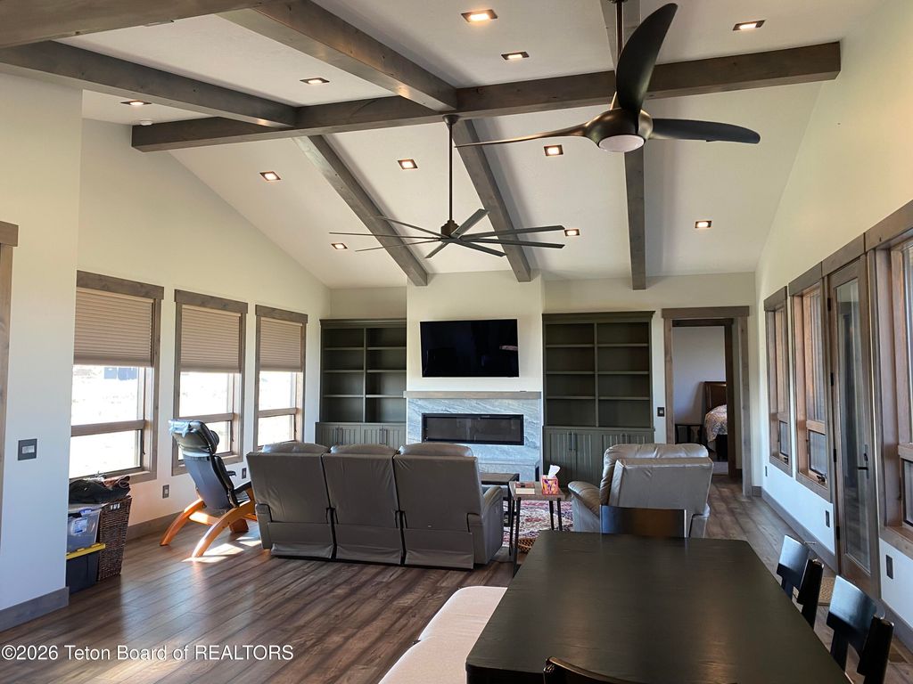 14 GLACIER HILLS Drive, Pinedale, WY 82941 photo 4