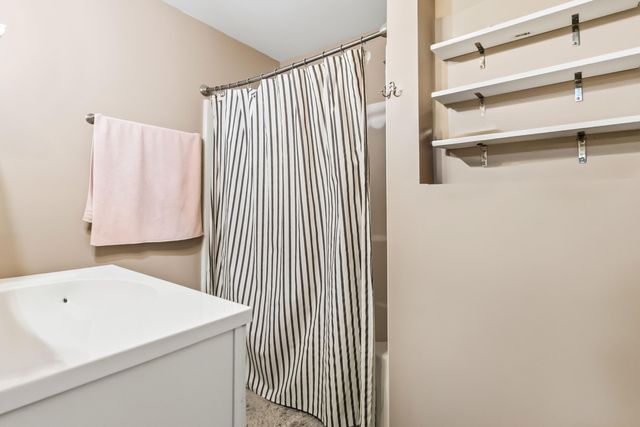 1292 Beulah Park, Lexington, KY 40517