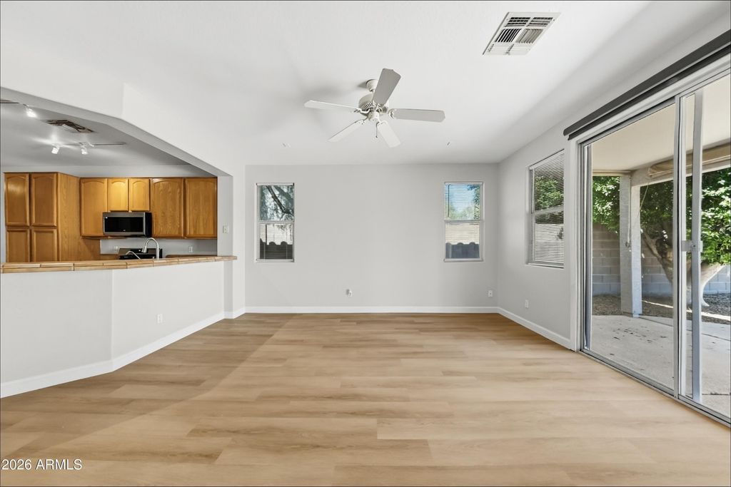 907 S ROANOKE Street, Gilbert, AZ 85296 — photo 4