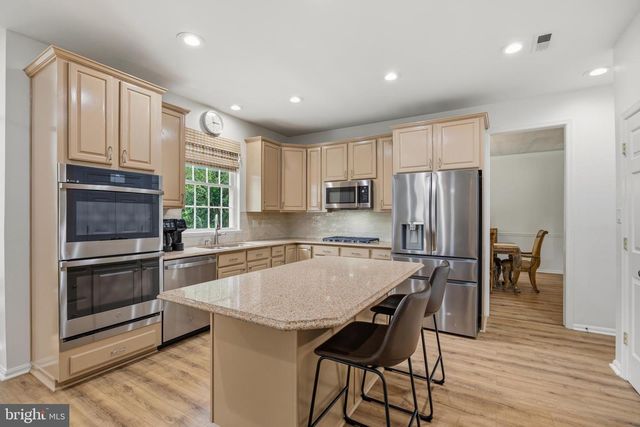 2416 VALLEY BROOK LN, Gambrills, MD 21054