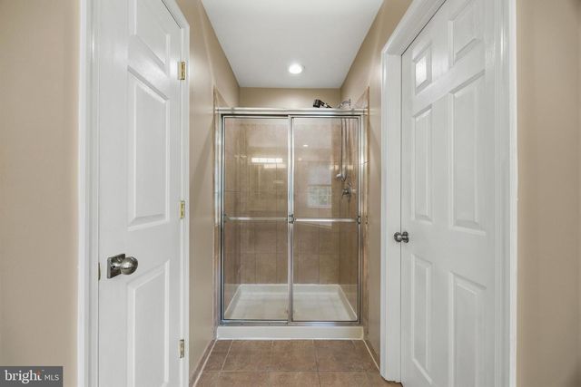 2416 VALLEY BROOK LN, Gambrills, MD 21054