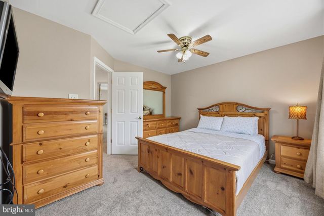 2416 VALLEY BROOK LN, Gambrills, MD 21054