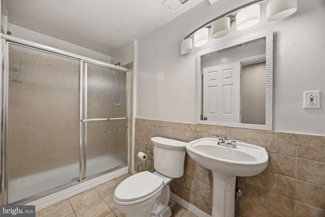 2416 VALLEY BROOK LN, Gambrills, MD 21054