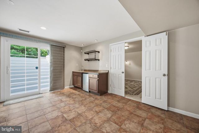 2416 VALLEY BROOK LN, Gambrills, MD 21054