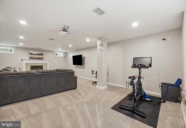 2416 VALLEY BROOK LN, Gambrills, MD 21054