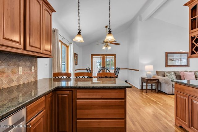 158 Cloverdale Circle, Tinton Falls, NJ 07724