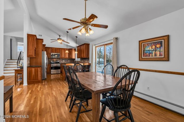 158 Cloverdale Circle, Tinton Falls, NJ 07724