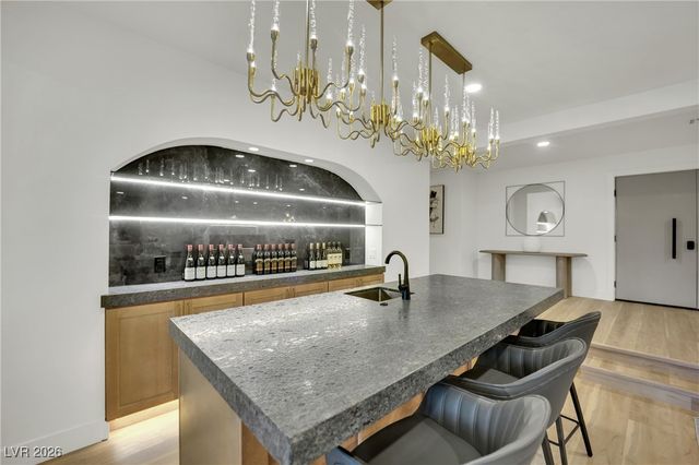 1244 Park Circle, Las Vegas, NV 89102