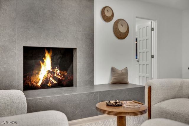 1244 Park Circle, Las Vegas, NV 89102