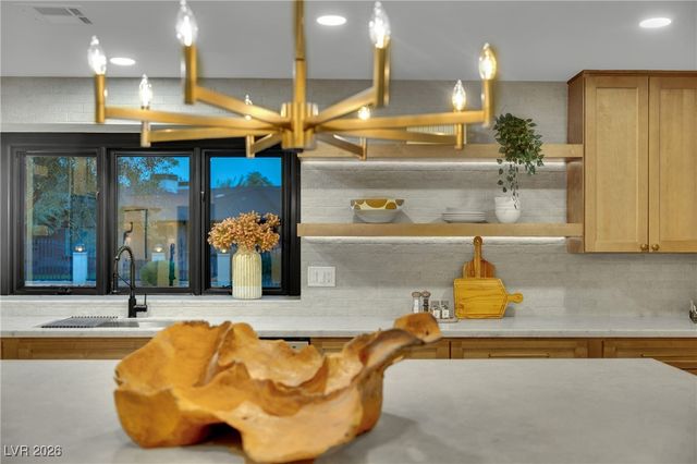 1244 Park Circle, Las Vegas, NV 89102