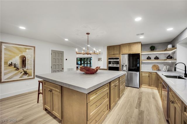 1244 Park Circle, Las Vegas, NV 89102