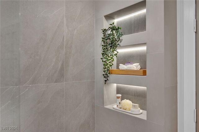 1244 Park Circle, Las Vegas, NV 89102