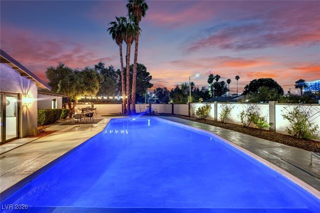 1244 Park Circle, Las Vegas, NV 89102