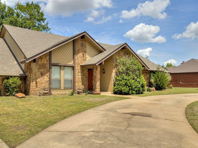 205 W Charlotte Drive, Oklahoma City, OK 73139