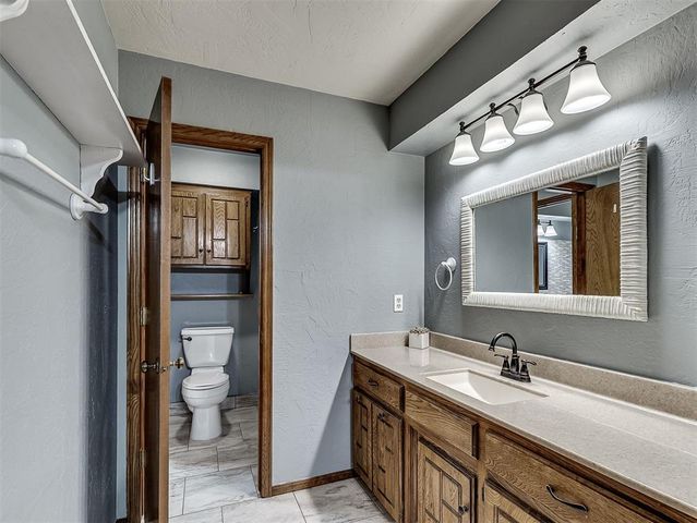 205 W Charlotte Drive, Oklahoma City, OK 73139