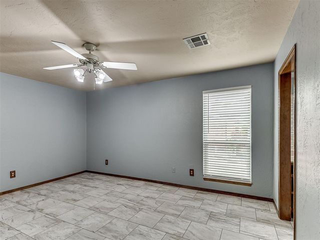 205 W Charlotte Drive, Oklahoma City, OK 73139