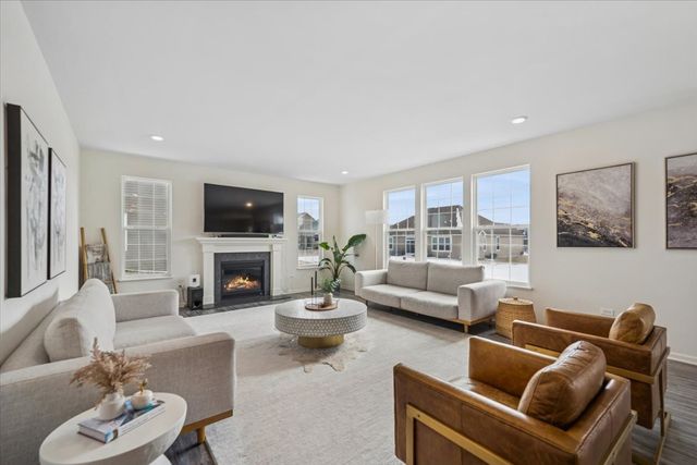 3641 Eldorado Road, Elgin, IL 60124