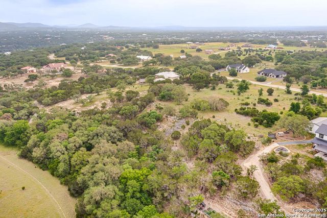 356 Palomino Springs, Bandera, TX 78003