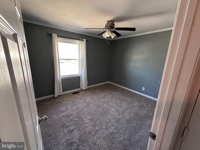 32 VISTA WOODS RD, Stafford, VA 22556
